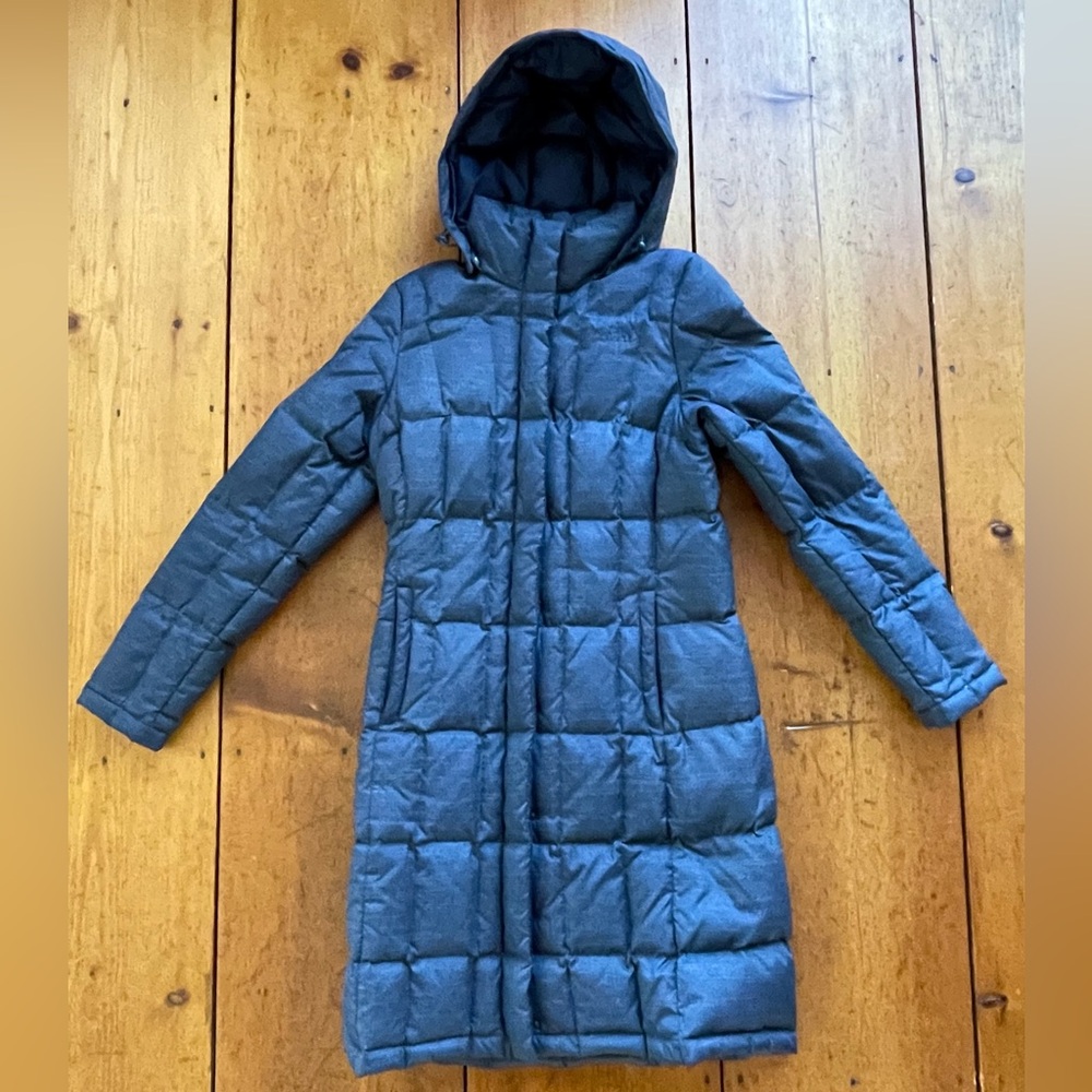 North face down puffy jacket